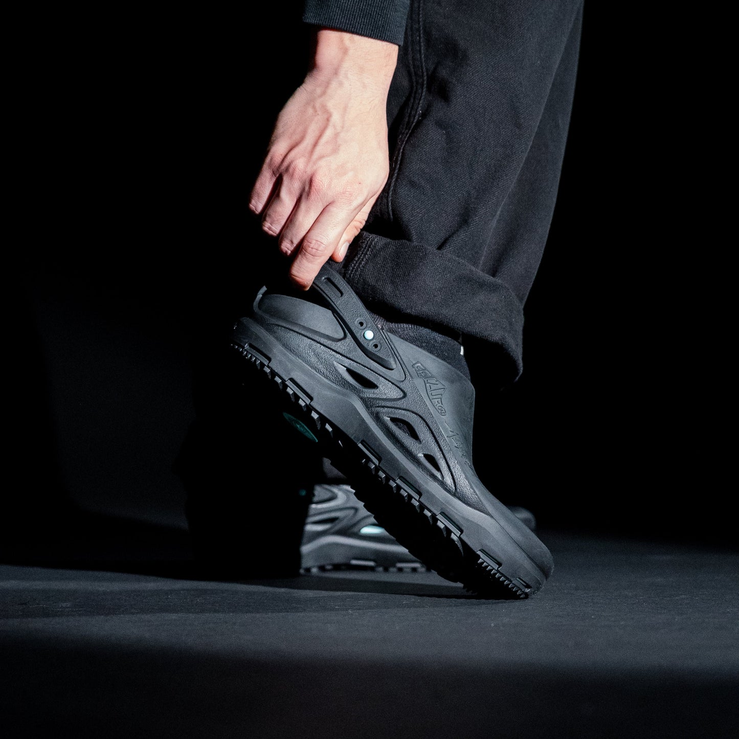Calzuro Eco-Rebel Total Black