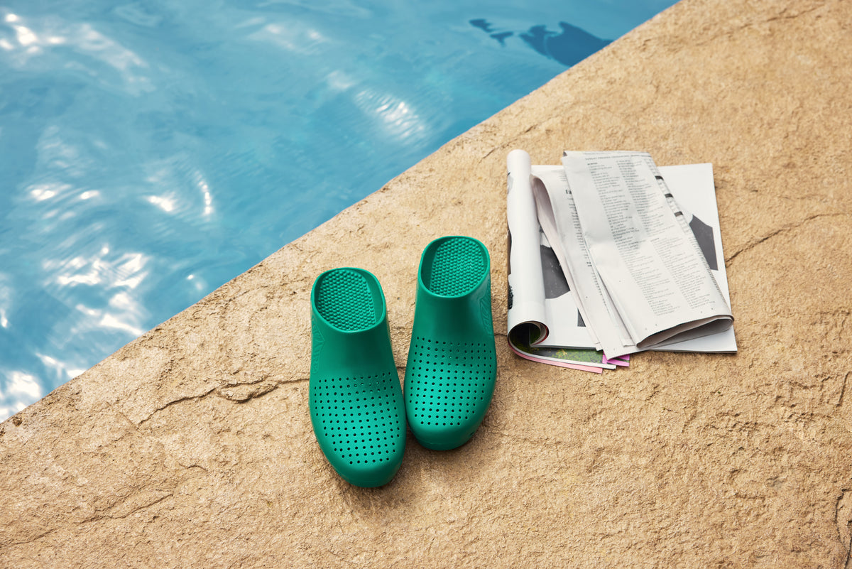 Calzone Clogs Calzuro Classic Clogs With Holes | Slip-On Clog Shoes | Calzuro