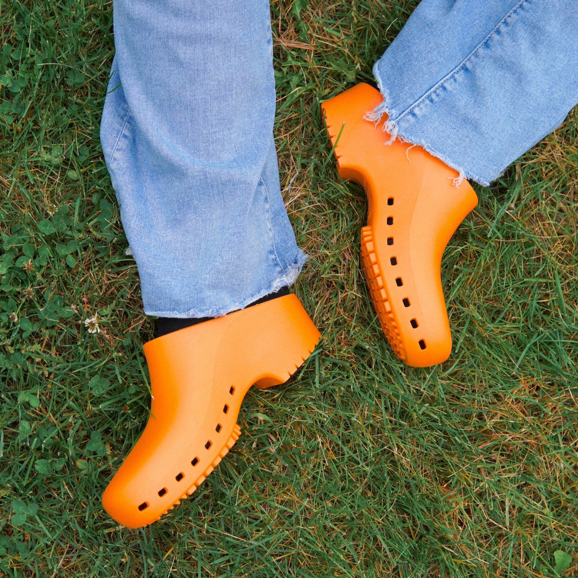 Calzone Clogs Classic Peach Clogs | Machine Washable & Slip-Proof Clogs | Calzuro