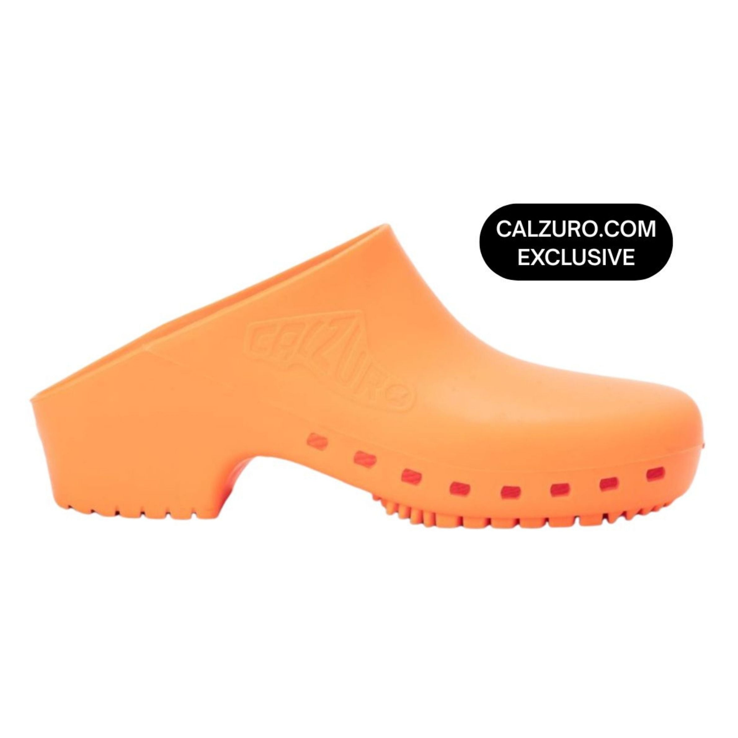 Calzone Clogs Peach Calzuro Classic Without Holes | Slip-Resistant Clogs | Calzuro