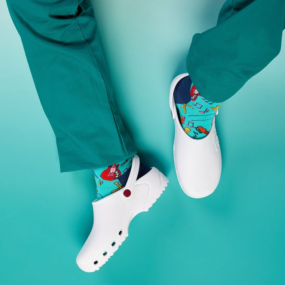 EcoFriendly Footwear Lightweight & Antistatic Clogs Calzuro
