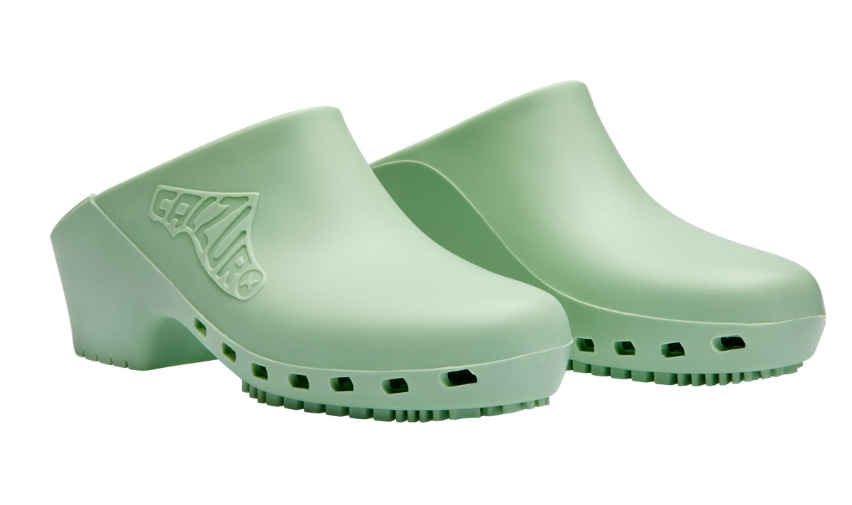 Rubber clogs best sale without holes